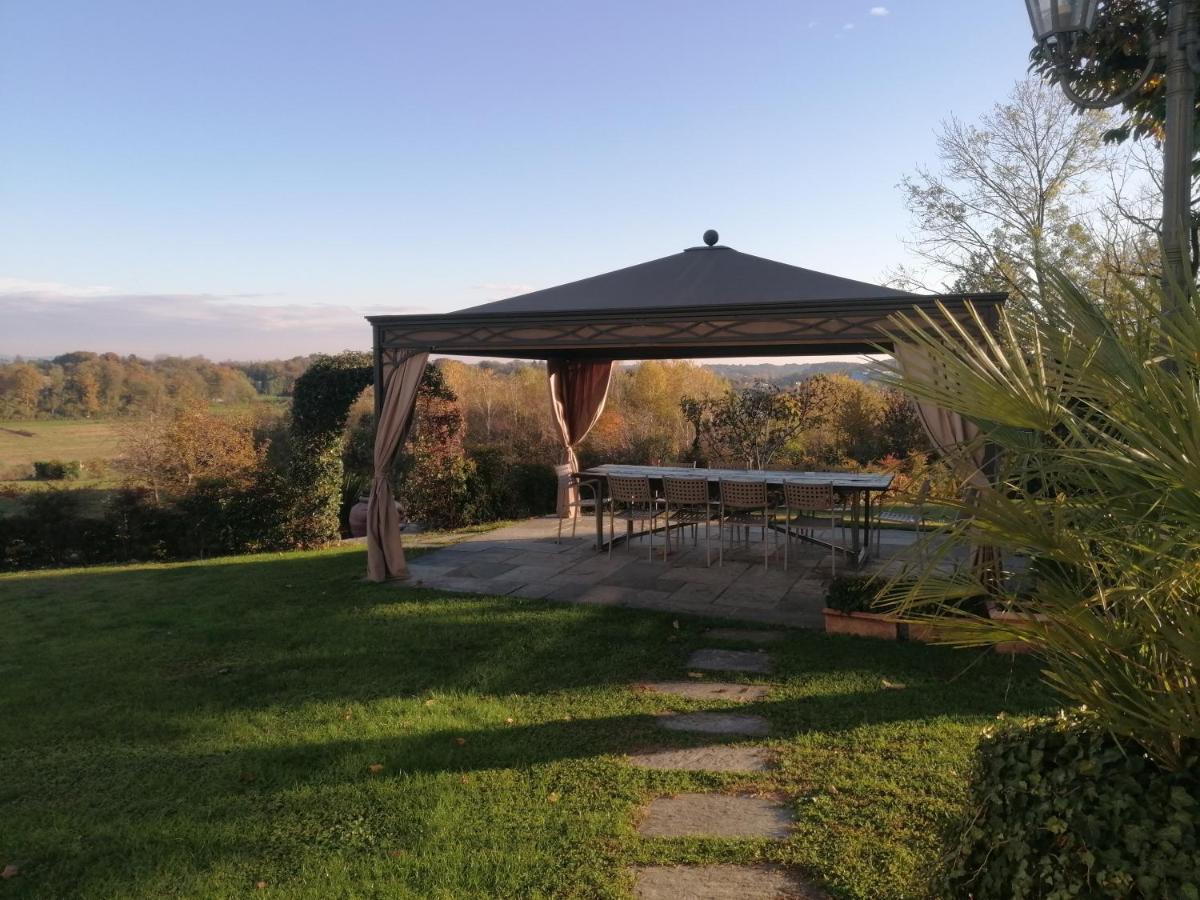 Casale Raffaello B&B Como Albese Con Cassano Luaran gambar