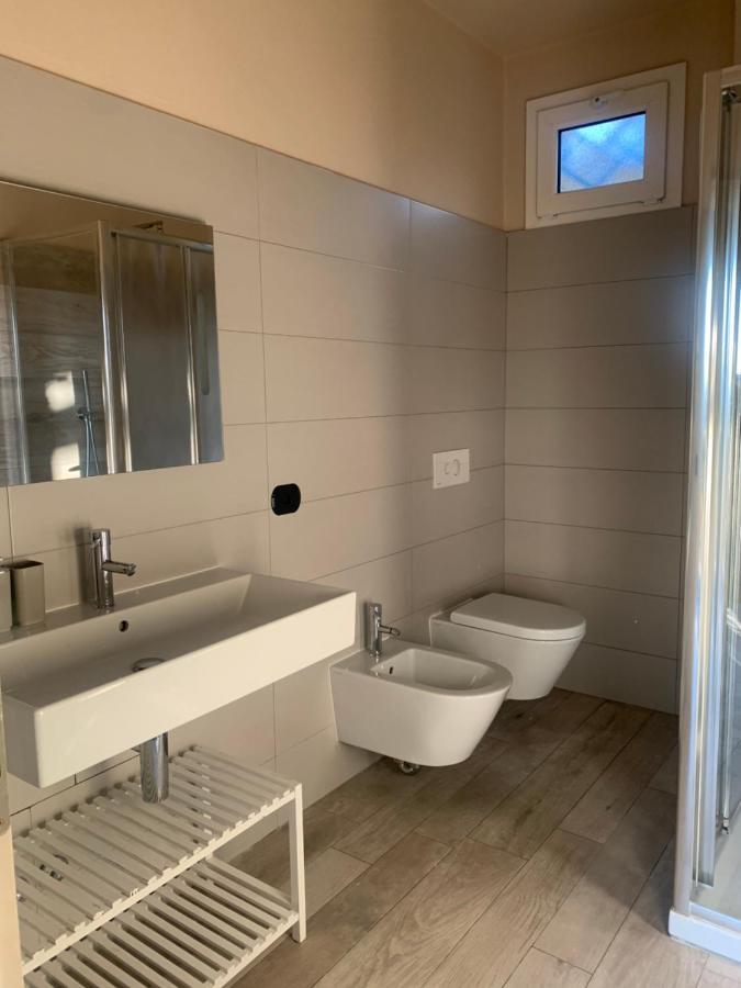 Casale Raffaello B&B Como Albese Con Cassano Luaran gambar